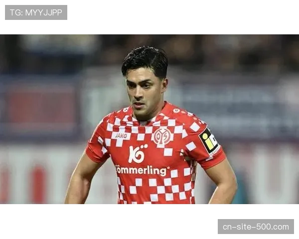 美因茨前锋阿米里凌空抽射破门但整体支援不足 美因茨前锋阿米里凌空抽射破门但整体支援不足